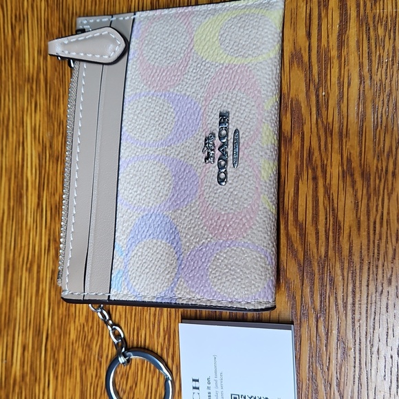 Coach Mini Skinny Id Case In Rainbow Signature Canvas NWT - Picture 4 of 5